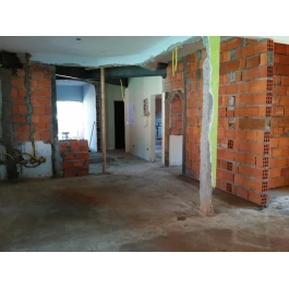 CONSTRUÇÃO